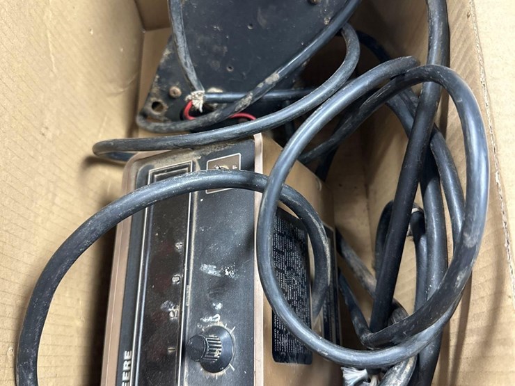 john-deere-7000-image-7