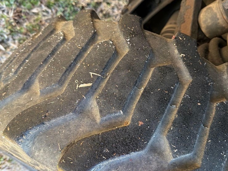 2008-bobcat-5600-toolcat-utv-image-14