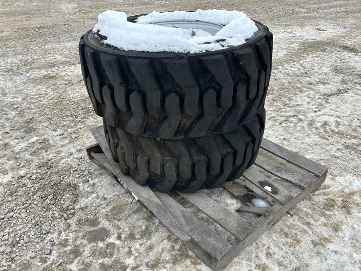 qty.-4-15-19.5-skids-of-tires-image-3