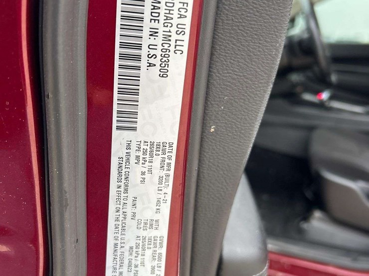 2021-dodge-durango-image-5