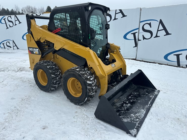 caterpillar-242d-image-7