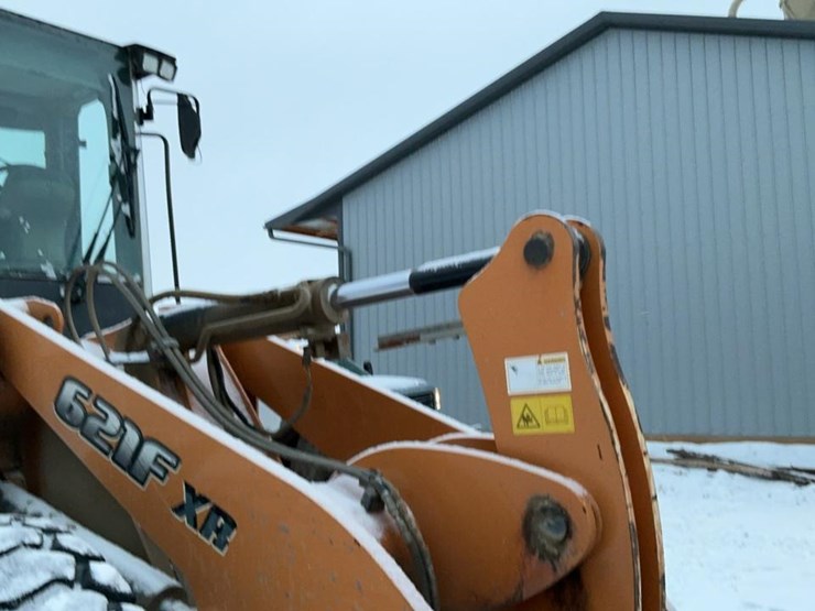 2016-case-621f-xr-image-29