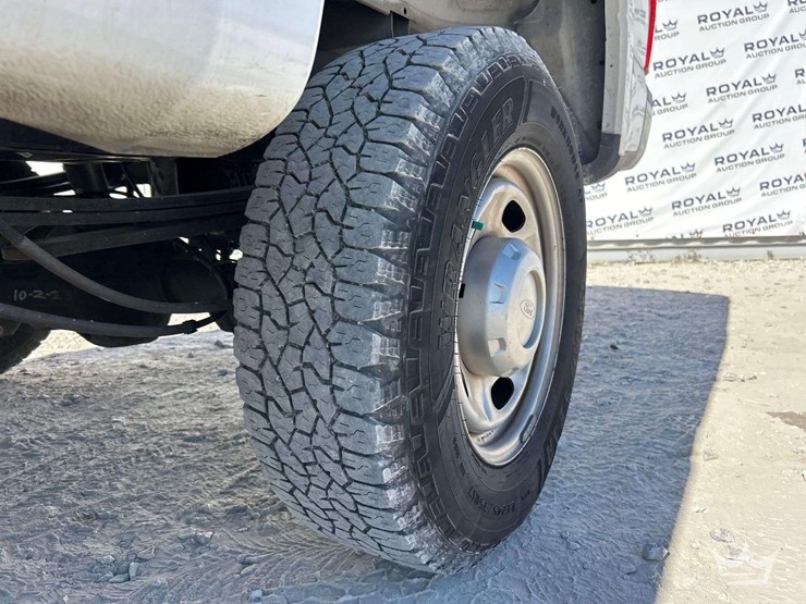 2017-ford-f250-image-26