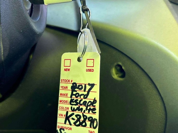 2017-ford-escape-image-33