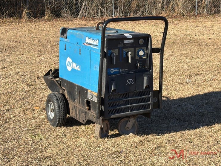 miller-bobcat-250-welder-/-generator-image-1