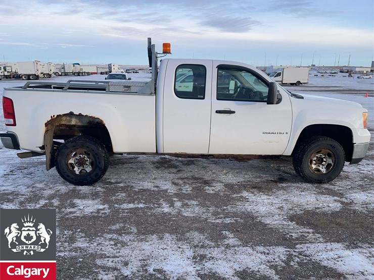 2008-gmc-sierra-2500hd-image-8