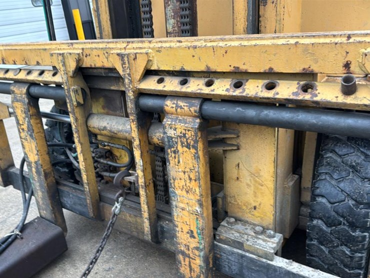 caterpillar-v140-image-18