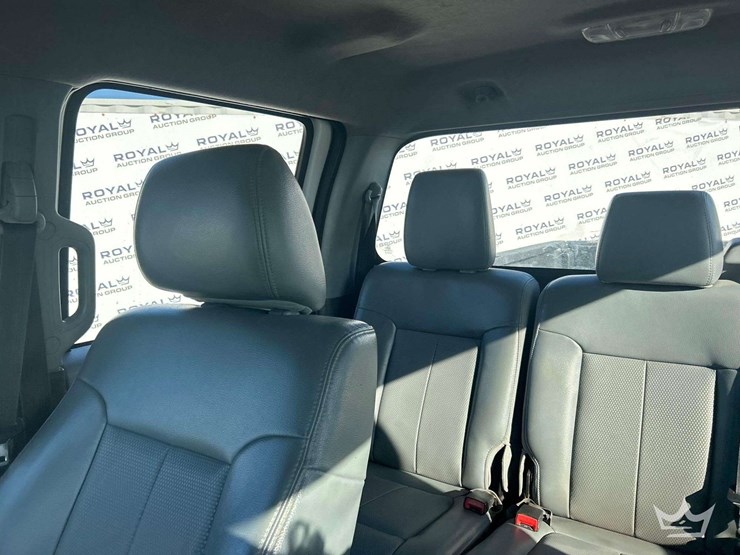 2015-ford-f350-image-19