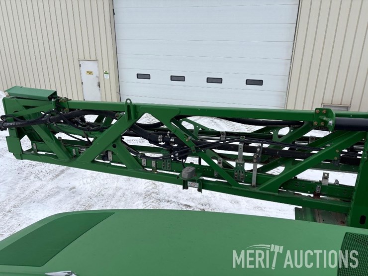 2018-john-deere-r4045-image-44