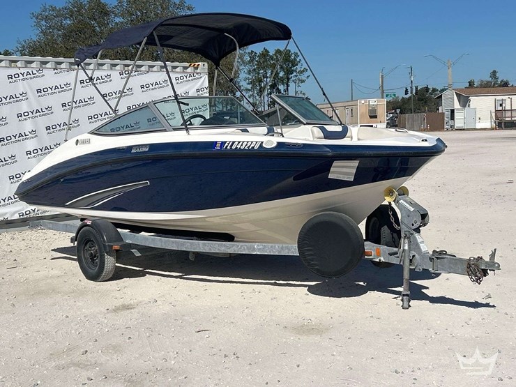 yamaha-sx190-boat-with-s/a-trailer-image-1