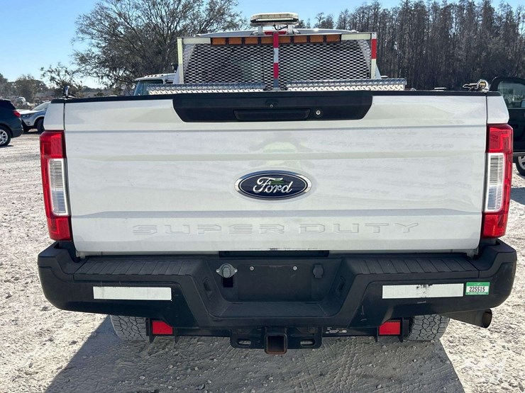 2017-ford-f250-image-29