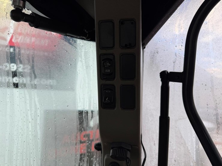 2022-case-ih-maxxum-115-image-24