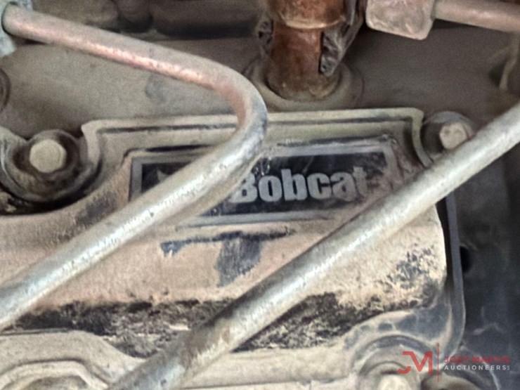 2020-bobcat-t450-image-14