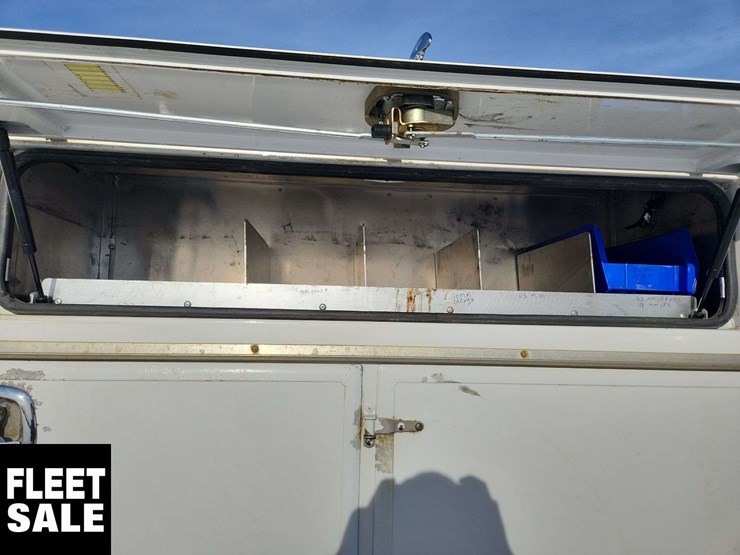 2012-ram-5500-4x4-s/a-service-truck-image-33