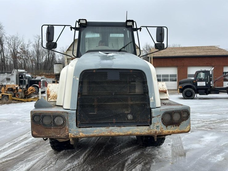 2005-cummins-m11-image-26