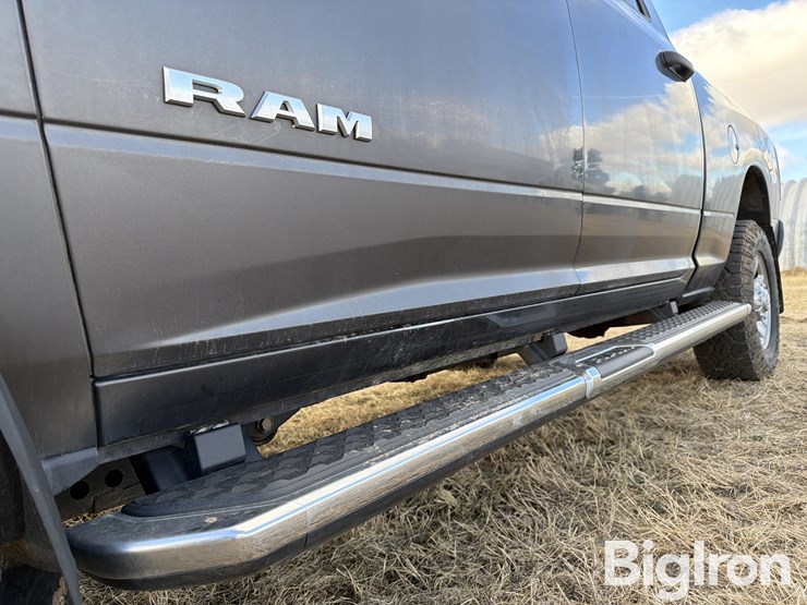 2022-dodge-2500-image-14