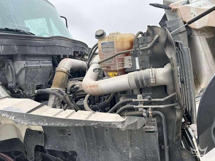 2014-international-workstar-7600-image-9