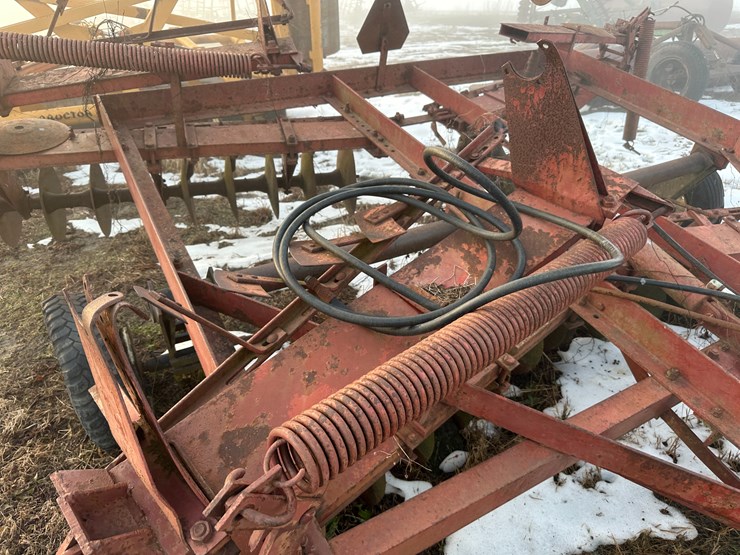 international-480-image-32