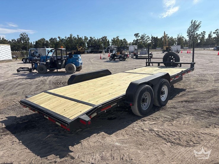 2013-tpht-trailer-image-3