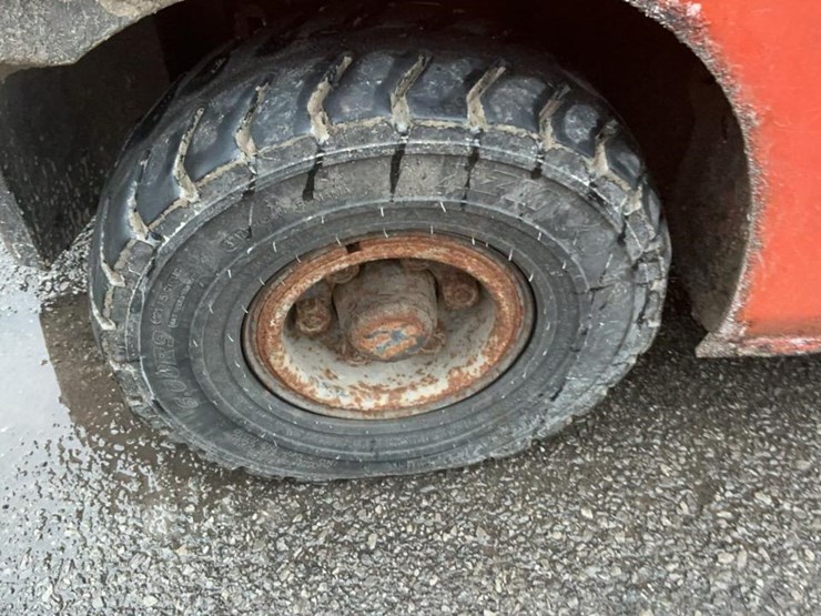 2018-toyota-8fdu25-image-45