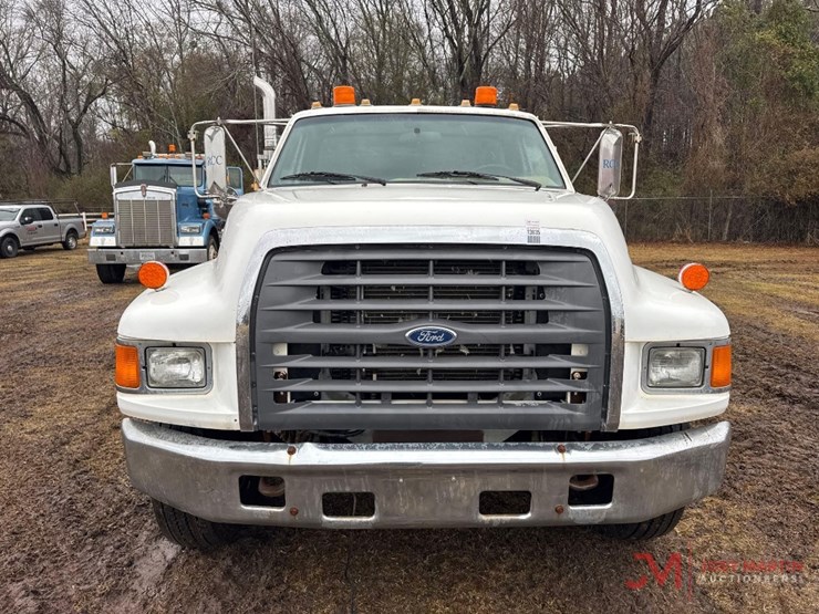 1998-ford-f-series-service-truck-image-7