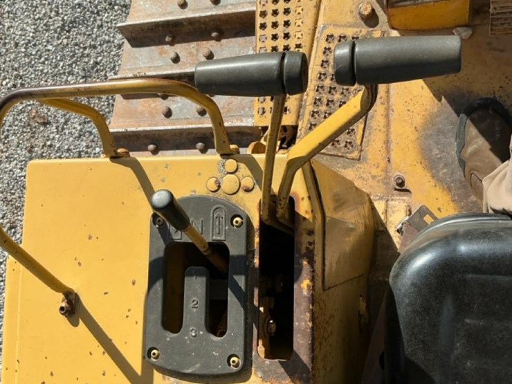 1987-caterpillar-d4h-image-12