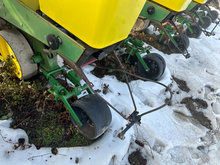 john-deere-1720-image-43