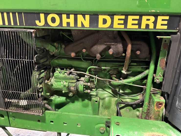 john-deere-2555-image-15