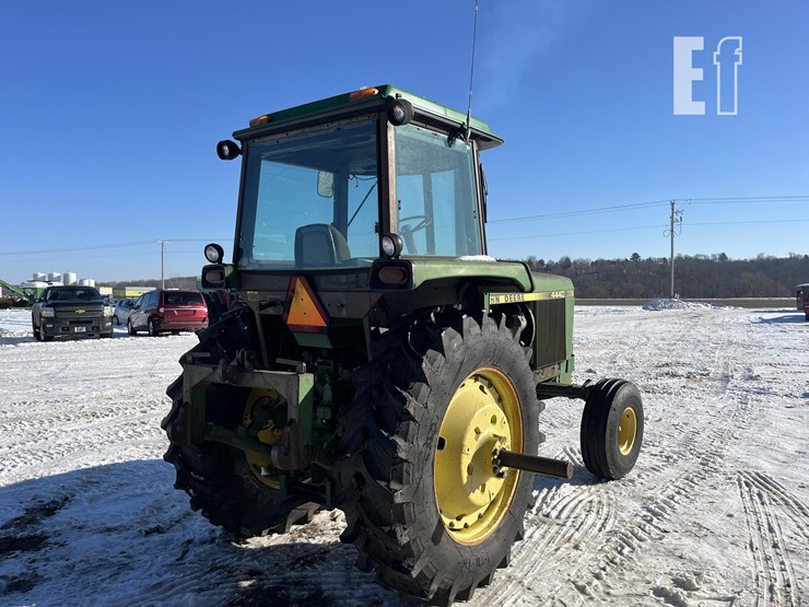 john-deere-4440-image-5