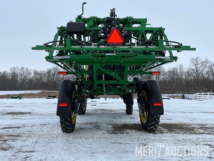 2024-john-deere-408r-image-4