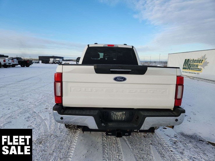 2022-ford-f250-image-8