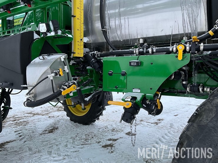 2024-john-deere-408r-image-46