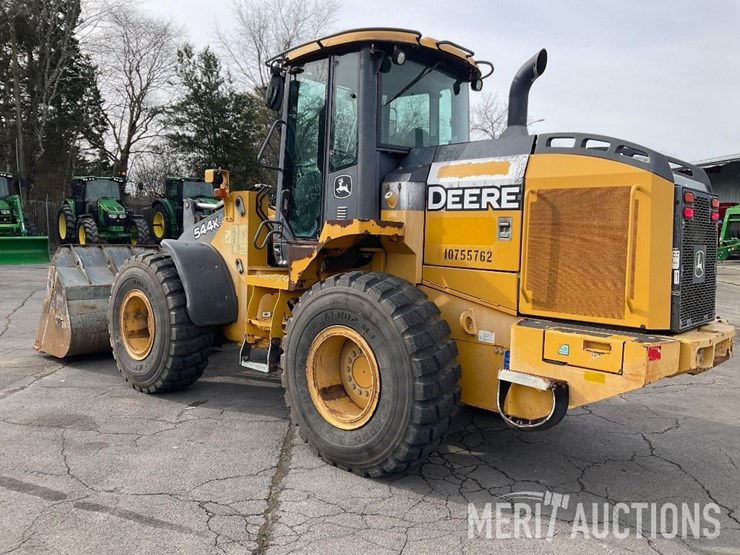 2018-deere-544k-image-3