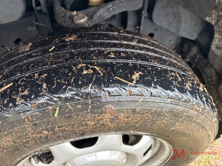 2019-ford-f150-xl-image-11