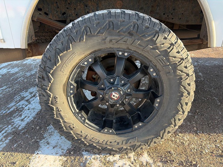 2010-ford-f250-image-18