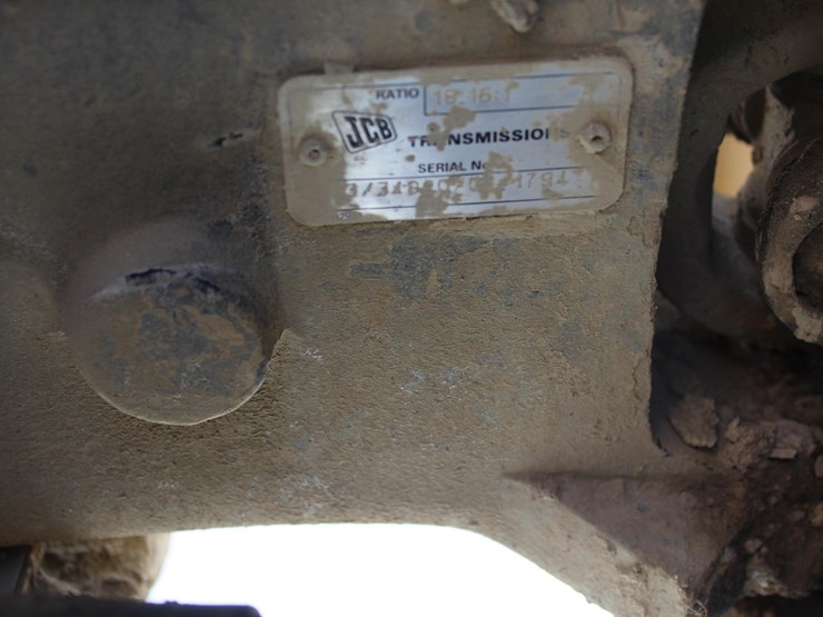 2013-jcb-510-56-image-30