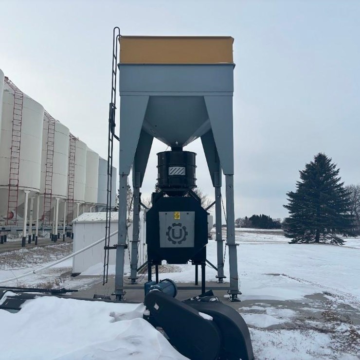 2015 USC LPX2000 Seed Treating System