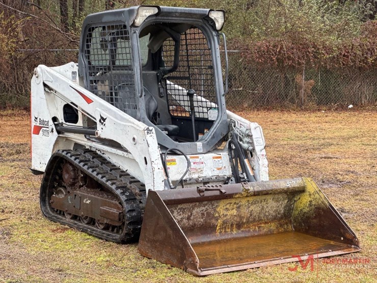 2020-bobcat-t450-image-1