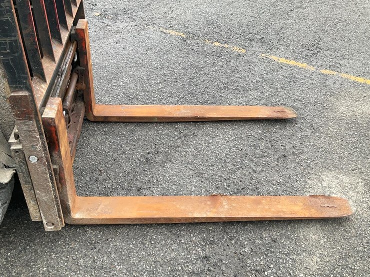 2018-toyota-8fdu25-image-44