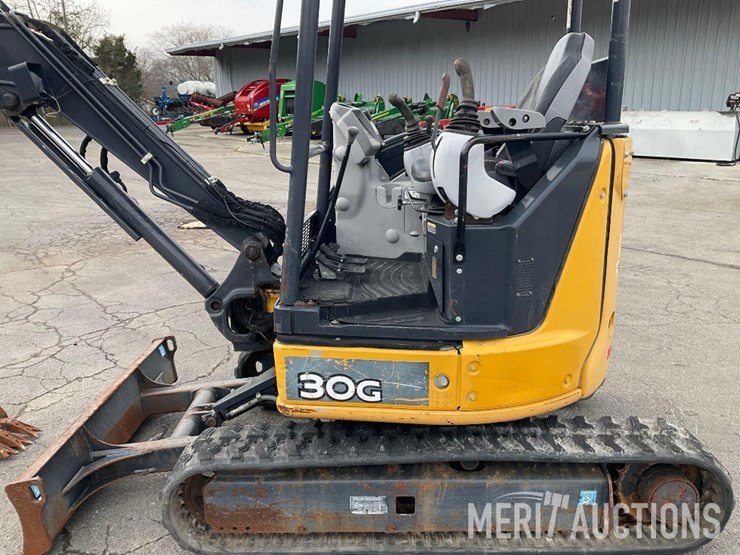2019-deere-30g-image-18