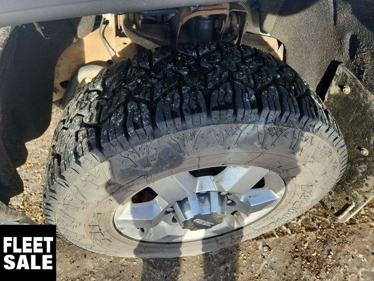 2019-gmc-sierra-2500hd-image-29