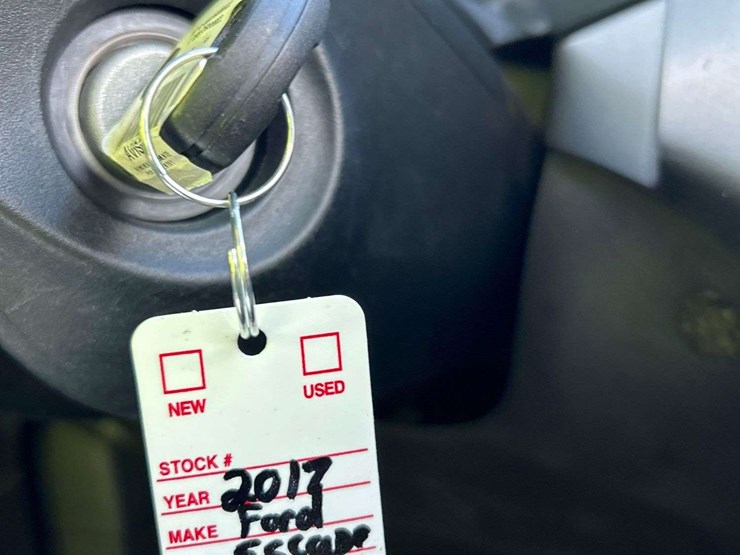 2017-ford-escape-image-29