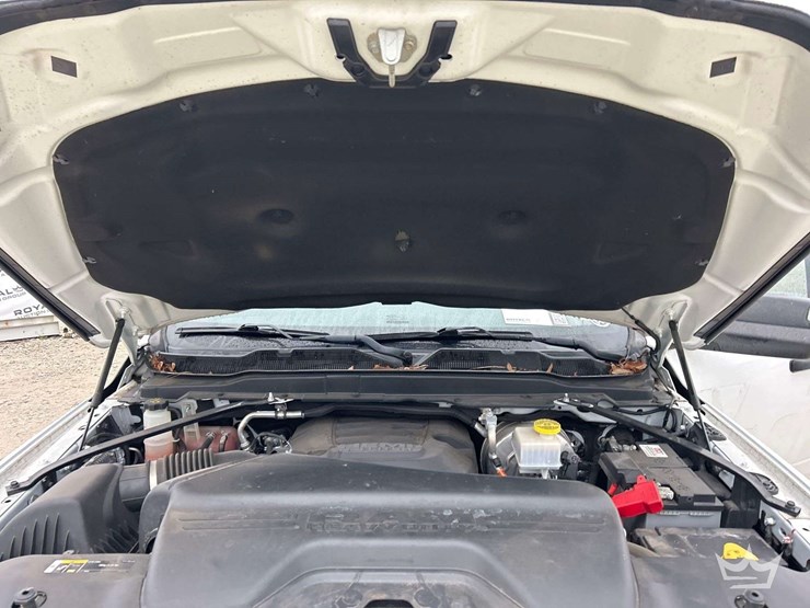 2020-dodge-3500-image-7