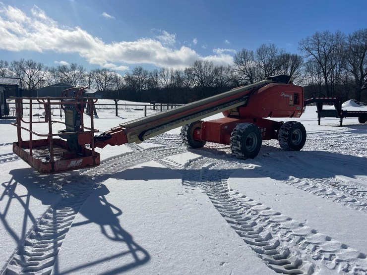 2008-jlg-600s-image-2