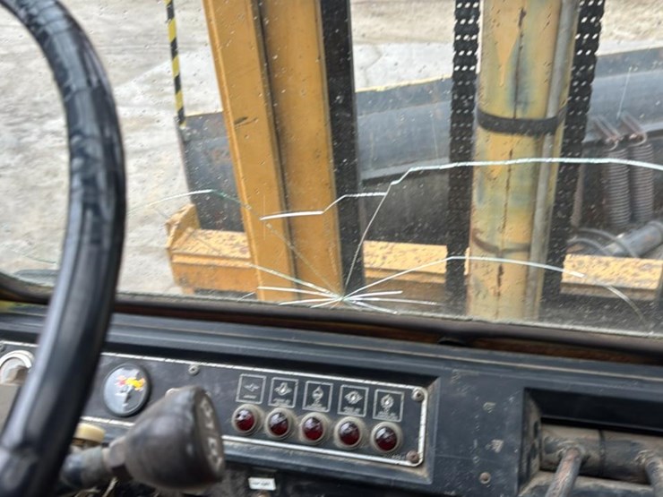 caterpillar-v140-image-44