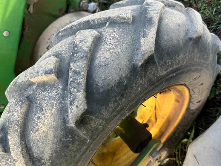 john-deere-1720-image-10