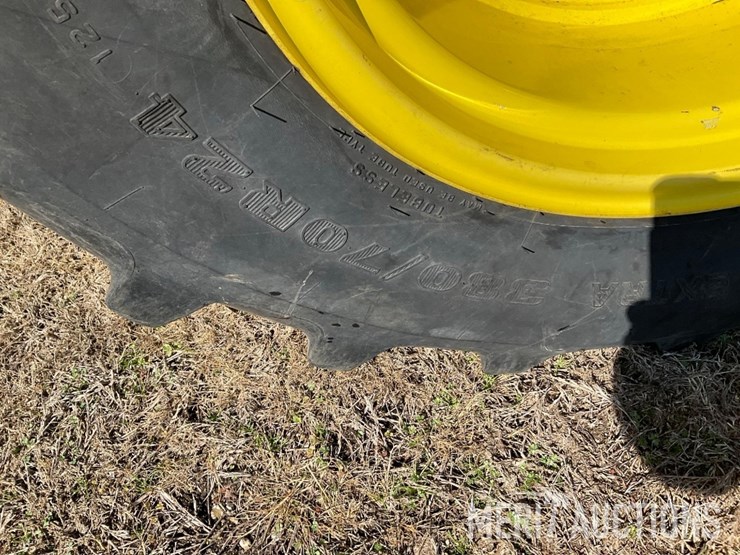 2021-john-deere-6120m-image-14