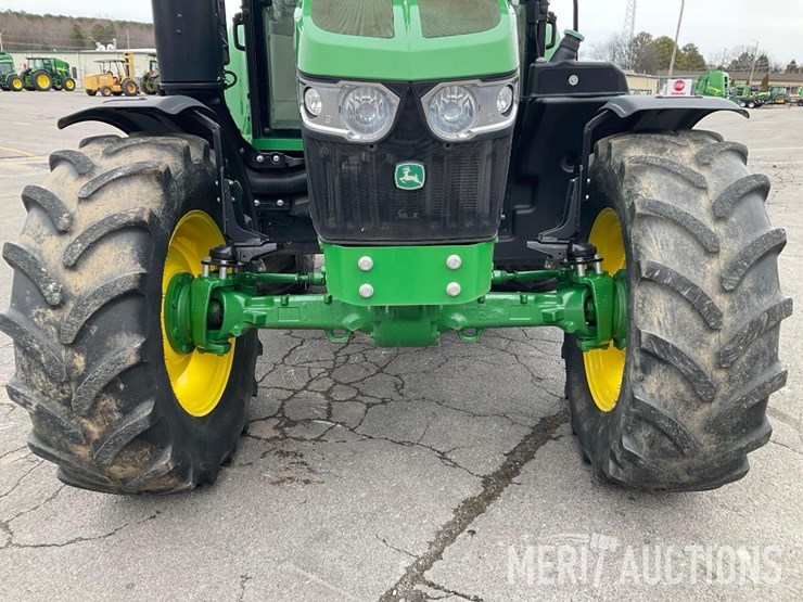 2021-john-deere-6110m-image-9