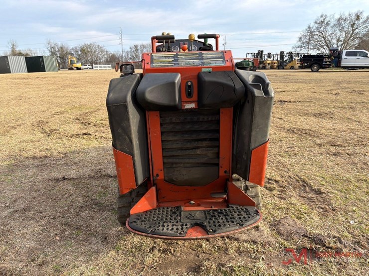 2019-ditch-witch-sk800-image-4