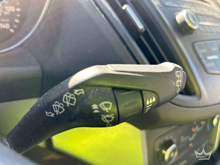 2017-ford-escape-image-15